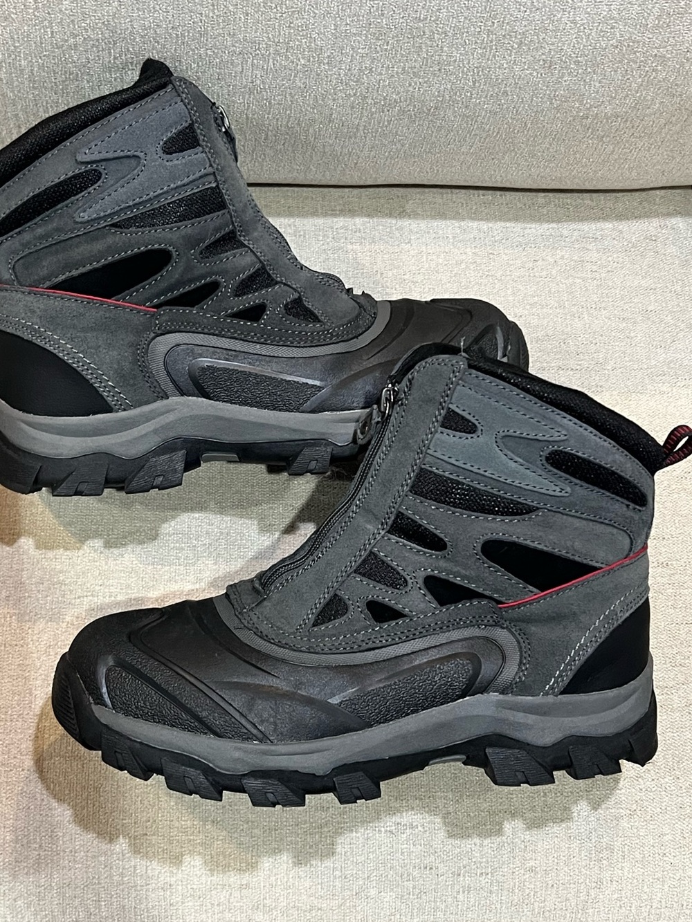 G.H. Bass & Co Waterproof Hiking Boots Size 11M